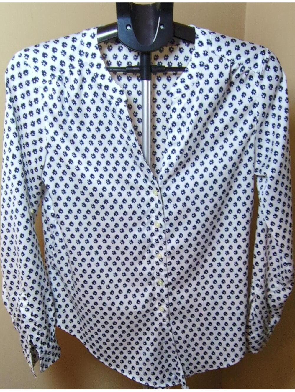 Ann Taylor White Blue Floral V-Neck Button Front Tie Hem Blouse Women' S